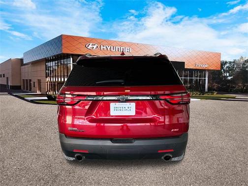2022 Chevrolet Traverse RS