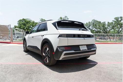2025 Hyundai IONIQ 5 SEL