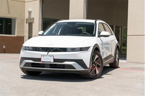 2025 Hyundai IONIQ 5 SEL