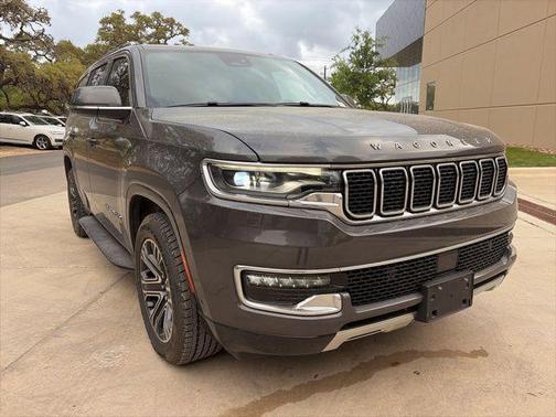 Baltic Gray Metallic Clearcoat 2022 Jeep Wagoneer Series III 4x4