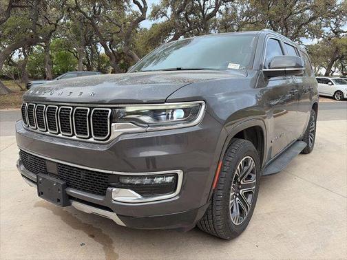 Baltic Gray Metallic Clearcoat 2022 Jeep Wagoneer Series III 4x4
