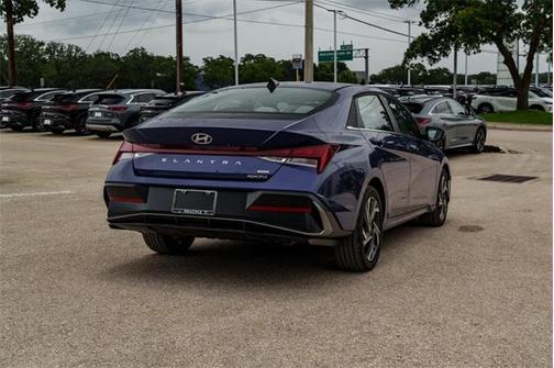 2025 Hyundai KONA SEL Convenience
