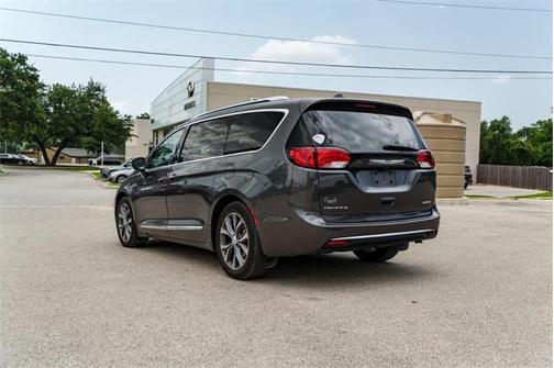 2017 Chrysler Pacifica Limited