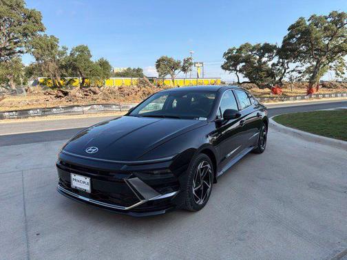 Abyss Black 2026 Hyundai SONATA SEL