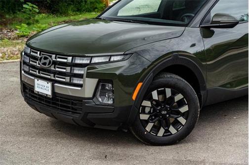 2025 Hyundai SANTA CRUZ SEL Activity