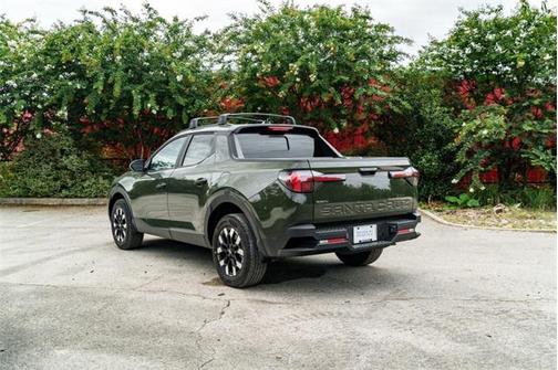 2025 Hyundai SANTA CRUZ SEL Activity