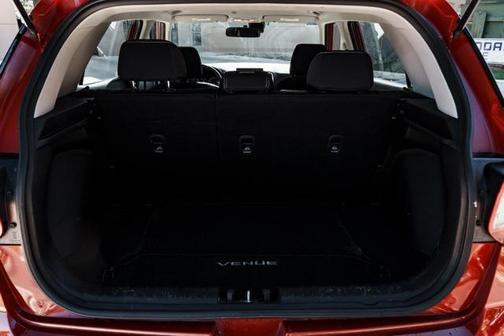 2021 Hyundai VENUE SEL