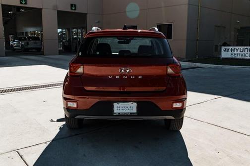 2021 Hyundai VENUE SEL