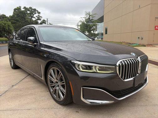Dark Graphite Metallic 2021 BMW 740 740i