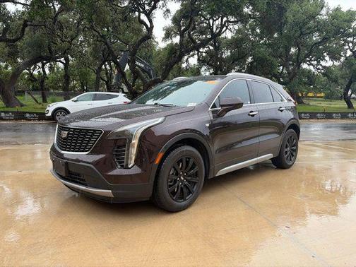 Garnet Metallic 2020 Cadillac XT4 Premium Luxury