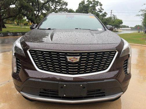 Garnet Metallic 2020 Cadillac XT4 Premium Luxury