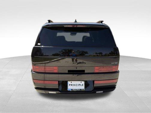 Phantom Black 2027 Hyundai SANTA FE HEV Calligraphy