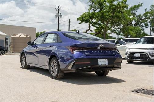 2025 Hyundai ELANTRA HEV Blue