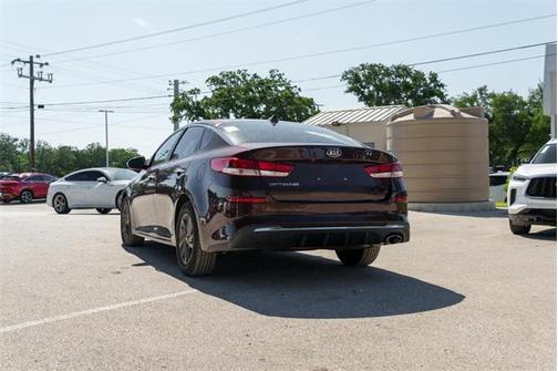 2020 Kia Optima LX