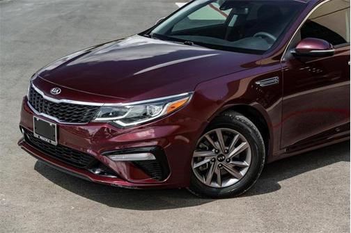 2020 Kia Optima LX