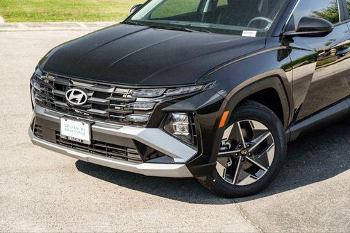 Phantom Black 2026 Hyundai TUCSON SEL