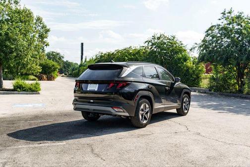 Phantom Black 2026 Hyundai TUCSON SEL