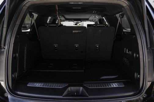 2021 Chevrolet Suburban 4WD Z71