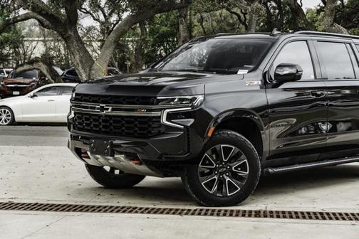 2021 Chevrolet Suburban 4WD Z71