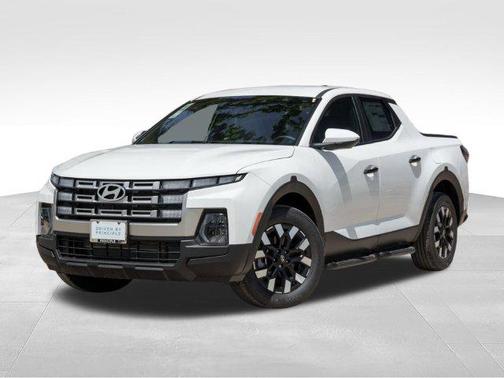 Atlas White 2025 Hyundai SANTA CRUZ SE