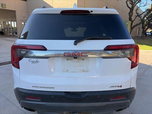 2021 GMC Acadia AWD AT4