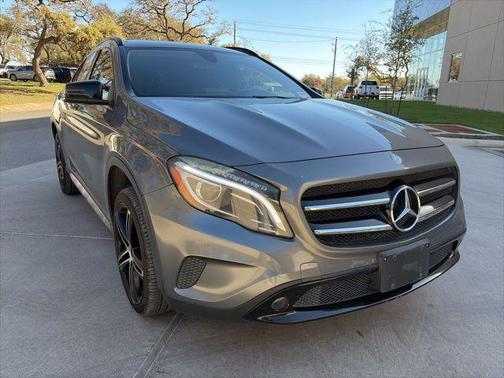 2017 Mercedes-Benz GLA 250 Base