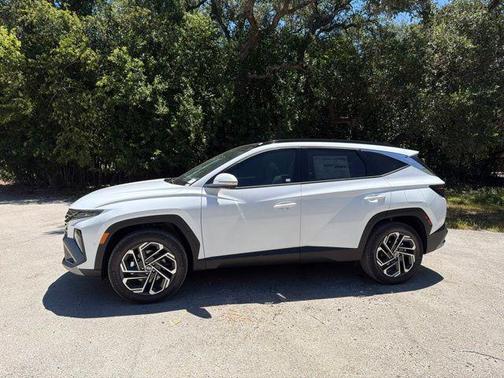 Creamy White Pearl 2026 Hyundai TUCSON Hybrid Limited