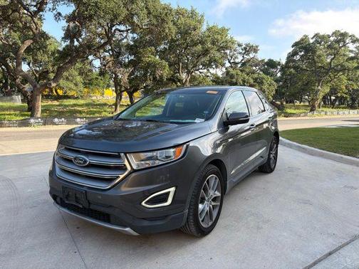 Magnetic 2017 Ford Edge Titanium