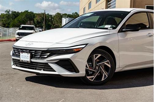 2025 Hyundai ELANTRA Sport