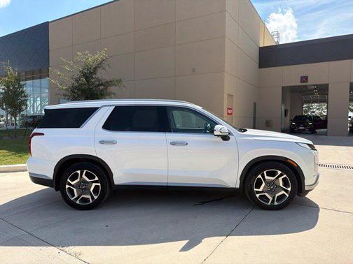 Hyper White 2023 Hyundai PALISADE SEL