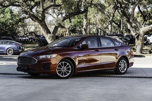 2019 Ford Fusion Hybrid SE