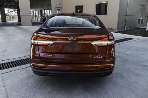 2019 Ford Fusion Hybrid SE