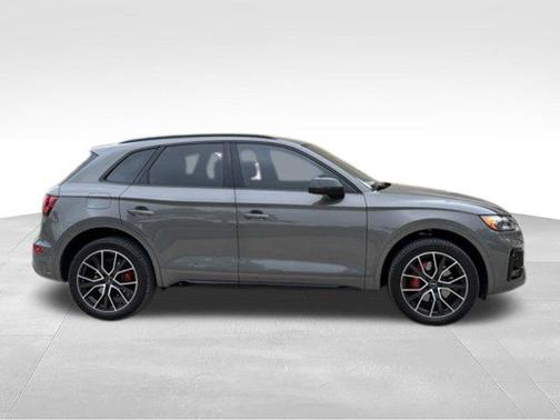 Chronos Gray Metallic 2025 Audi SQ5 3.0T Premium Plus