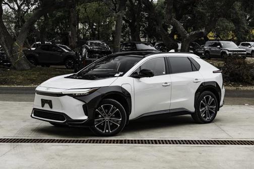 2023 Toyota bZ4X Limited
