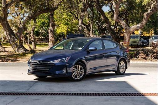 2019 Hyundai ELANTRA SEL