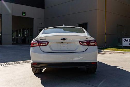 2023 Chevrolet Malibu FWD 2LT