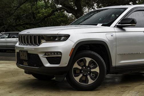 2023 Jeep Grand Cherokee 4xe Base