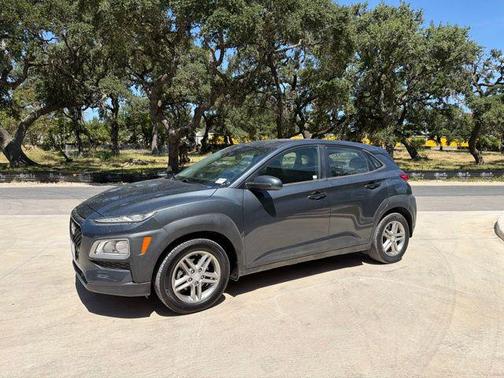 Thunder Gray 2020 Hyundai KONA SE