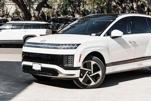 2026 Hyundai IONIQ 9 Performance Calligraphy