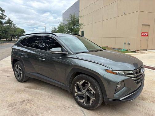Amazon Gray 2022 Hyundai TUCSON Limited