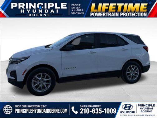Summit White 2022 Chevrolet Equinox LS