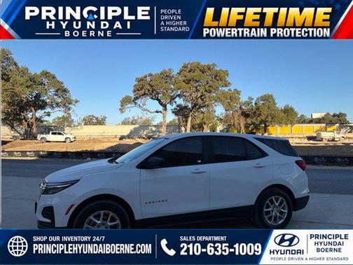 Summit White 2022 Chevrolet Equinox LS