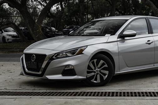 2020 Nissan Altima S FWD