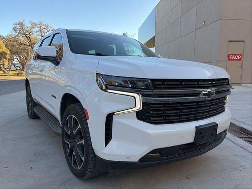 2022 Chevrolet Tahoe 4WD RST