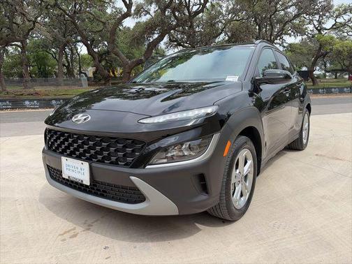 Abyss Black Pearl 2023 Hyundai KONA SEL