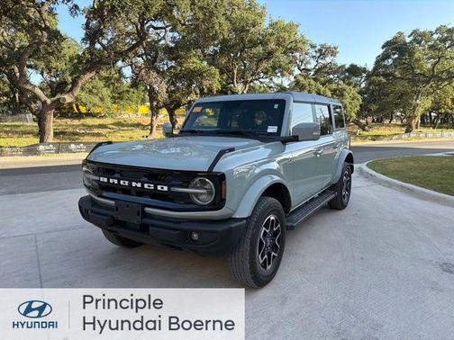 Cactus Gray 2024 Ford Bronco Outer Banks