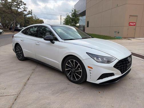 Quartz White 2020 Hyundai SONATA SEL Plus