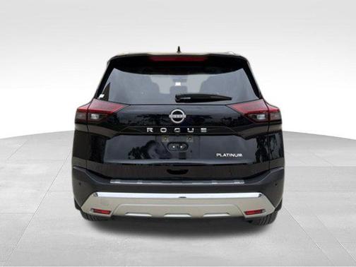 Super Black 2023 Nissan Rogue Platinum