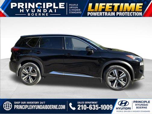 Super Black 2023 Nissan Rogue Platinum