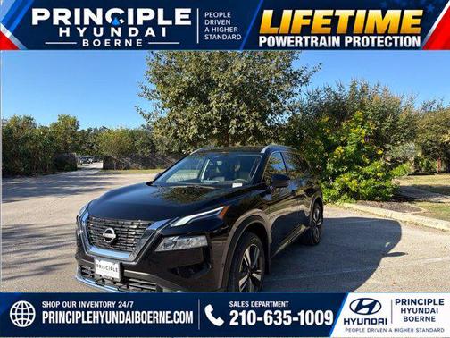 Super Black 2023 Nissan Rogue Platinum